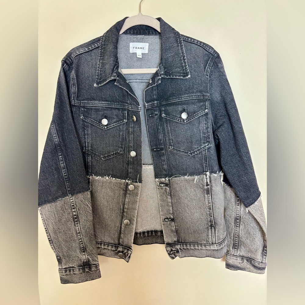 NWOT - Frame Two-Tone Distressed Black Denim Jacket - Sz M